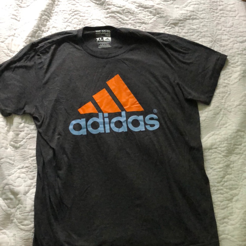 Adidas t-shirt